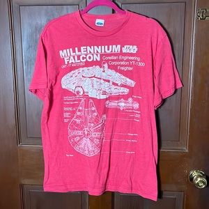 Mens Star Wars millennium falcon mens red graphic-t. Size L. Pre-owned